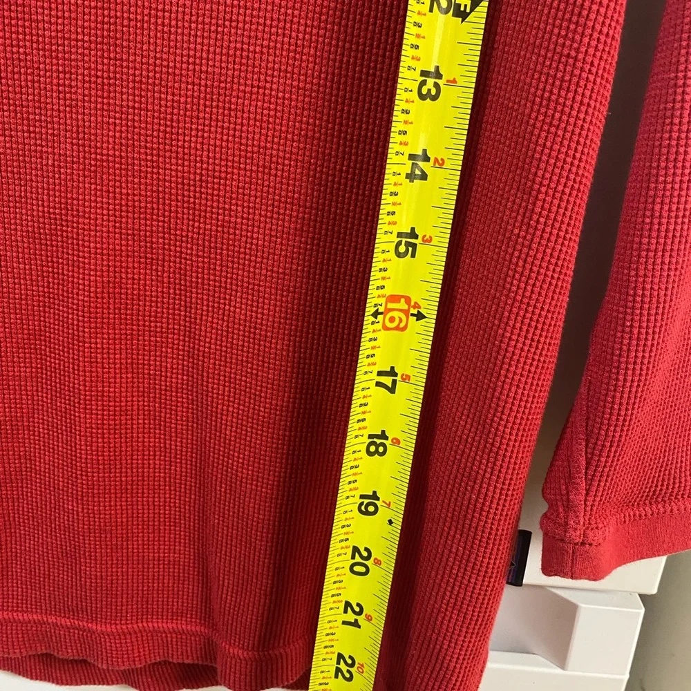 Patagonia woman’s  Red Long Sleeve Tee - Picture 5 of 10